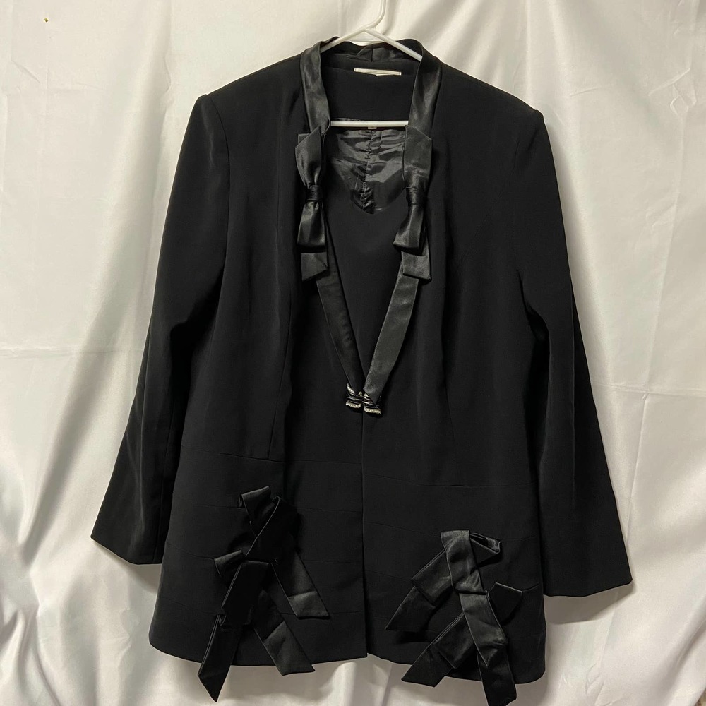 Aussie Austine Original Suit 2 Pc Sleeveless top w/ Jacket Size 18